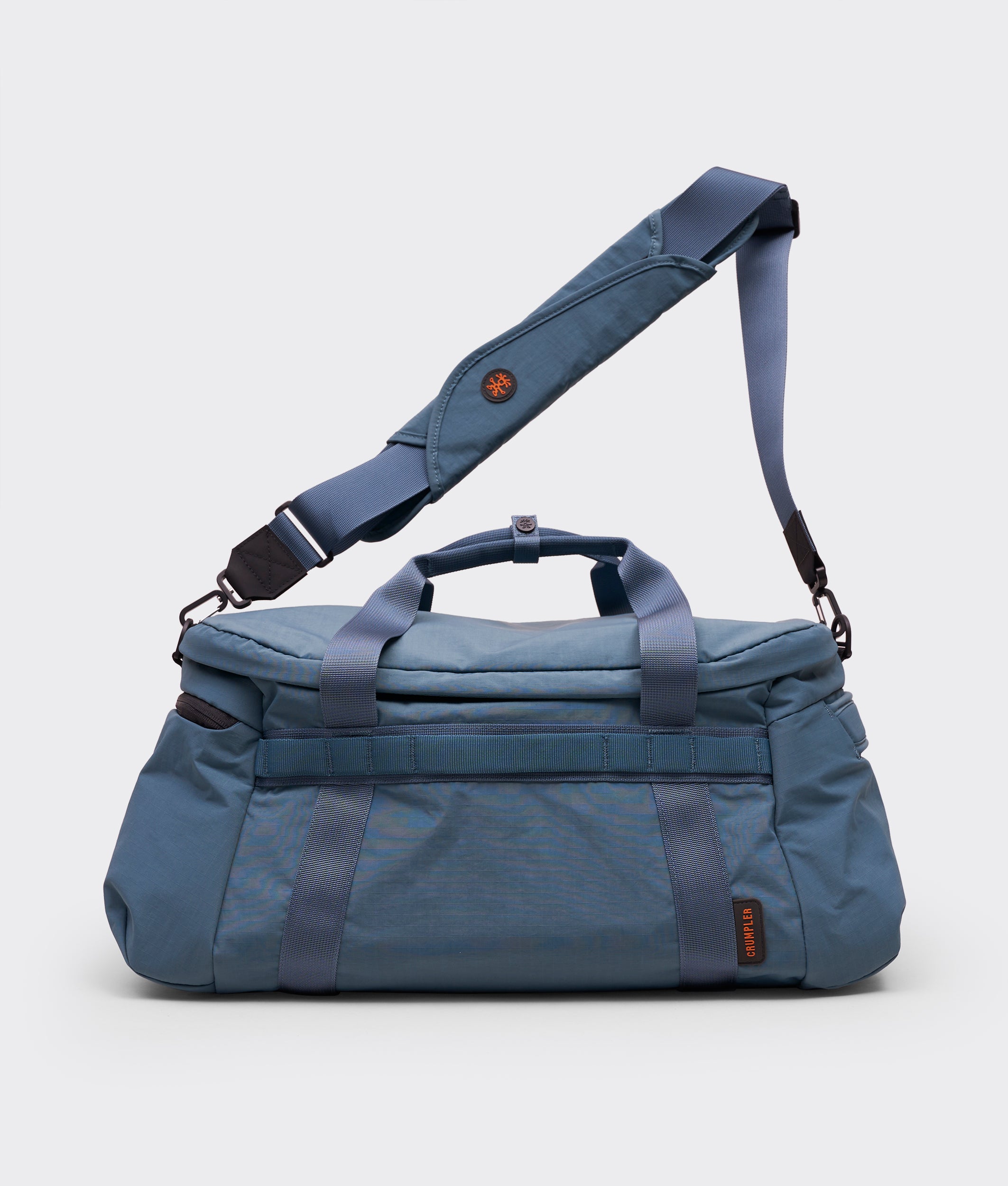 Crumpler travel bag on sale